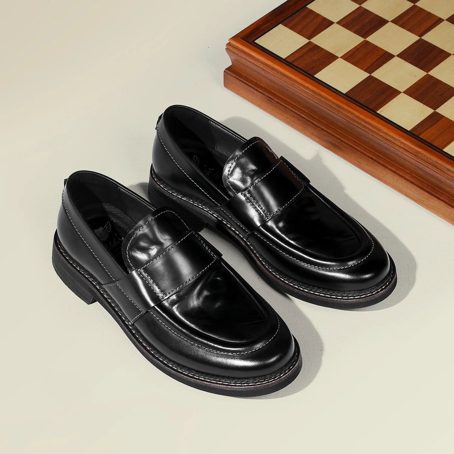 DESAI Business slip-on loafers for men; versatile casual shoes for commuting; breathable leisure British style.