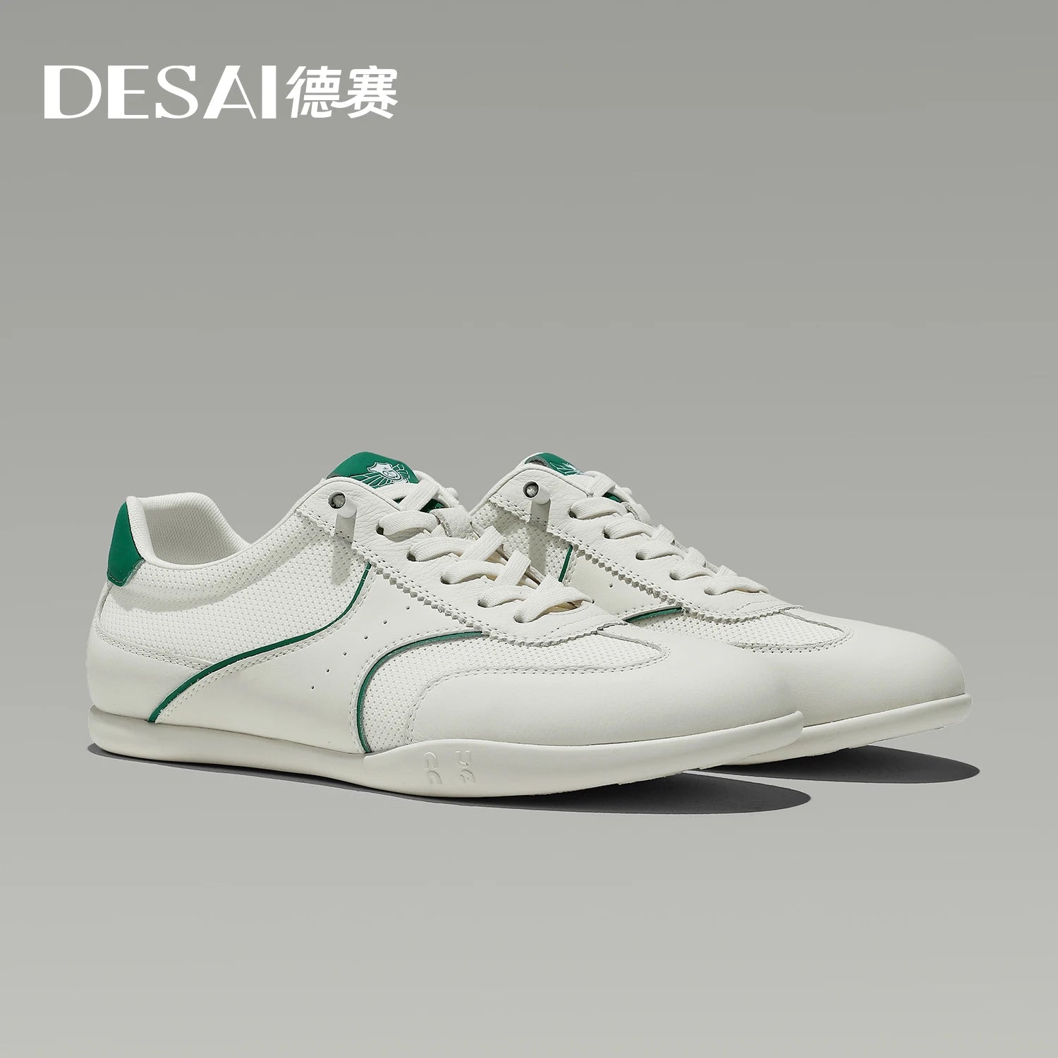 DESAI Men's casual shoes with breathable mesh surface and lightweight sole; versatile and comfortable with soft sole