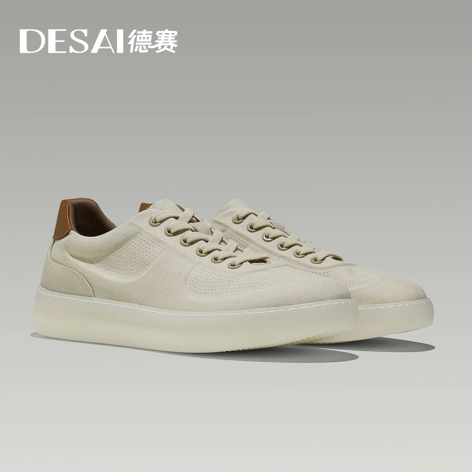 DESAI Thin and breathable casual canvas shoes with a soft sole; fashionable and lightweight sports shoes.