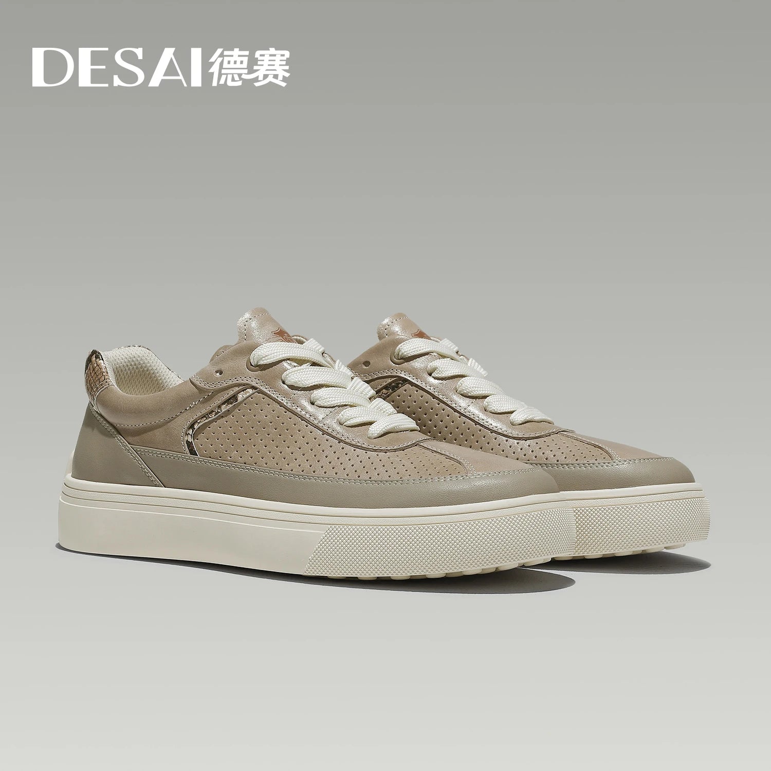 DESAI Leisure board fashion versatile perforated breathable anti-slip trend men's shoes