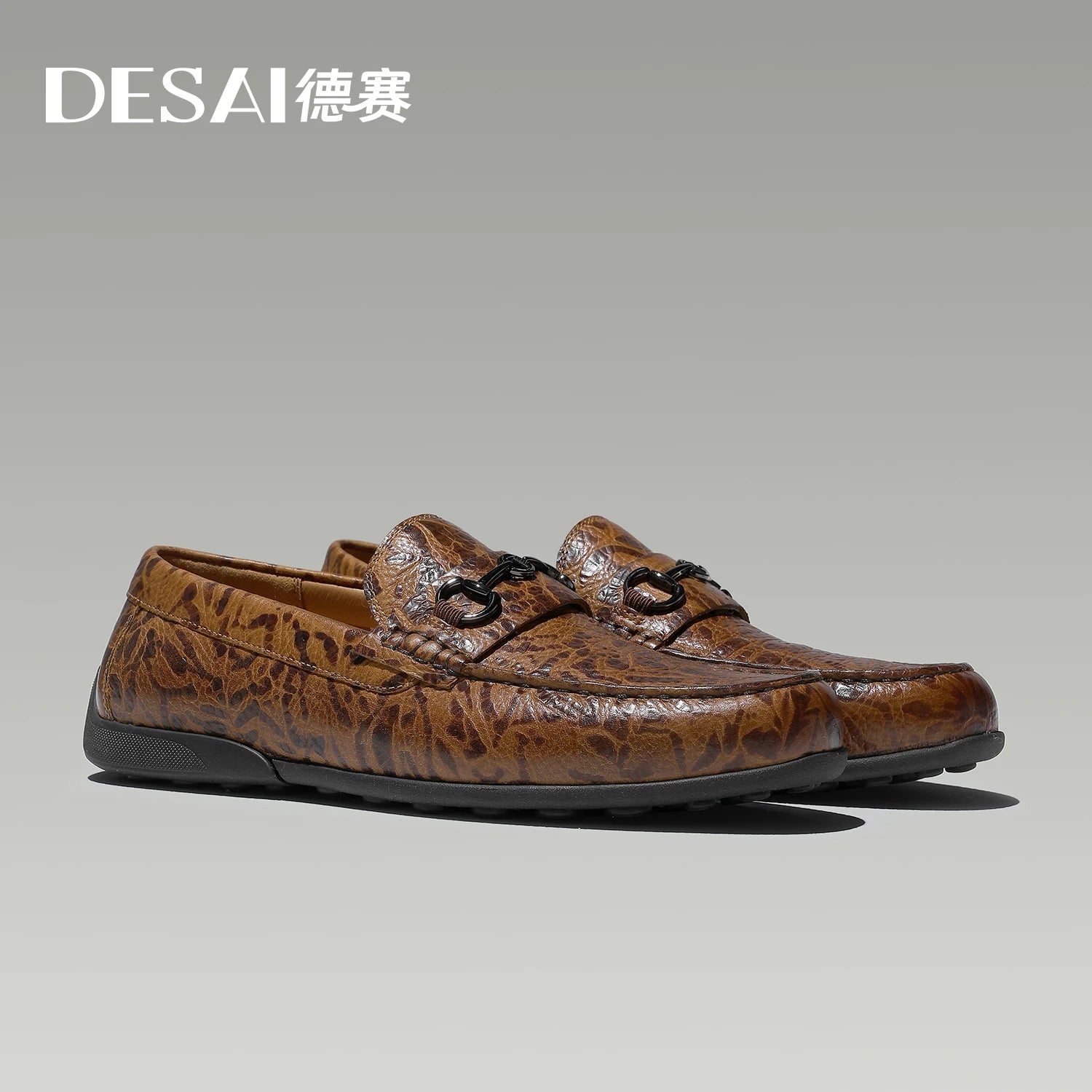 DESAI Breathable mesh shoes; lightweight, soft sole, sports casual shoes, low-top, scratch-resistant men's running shoes.