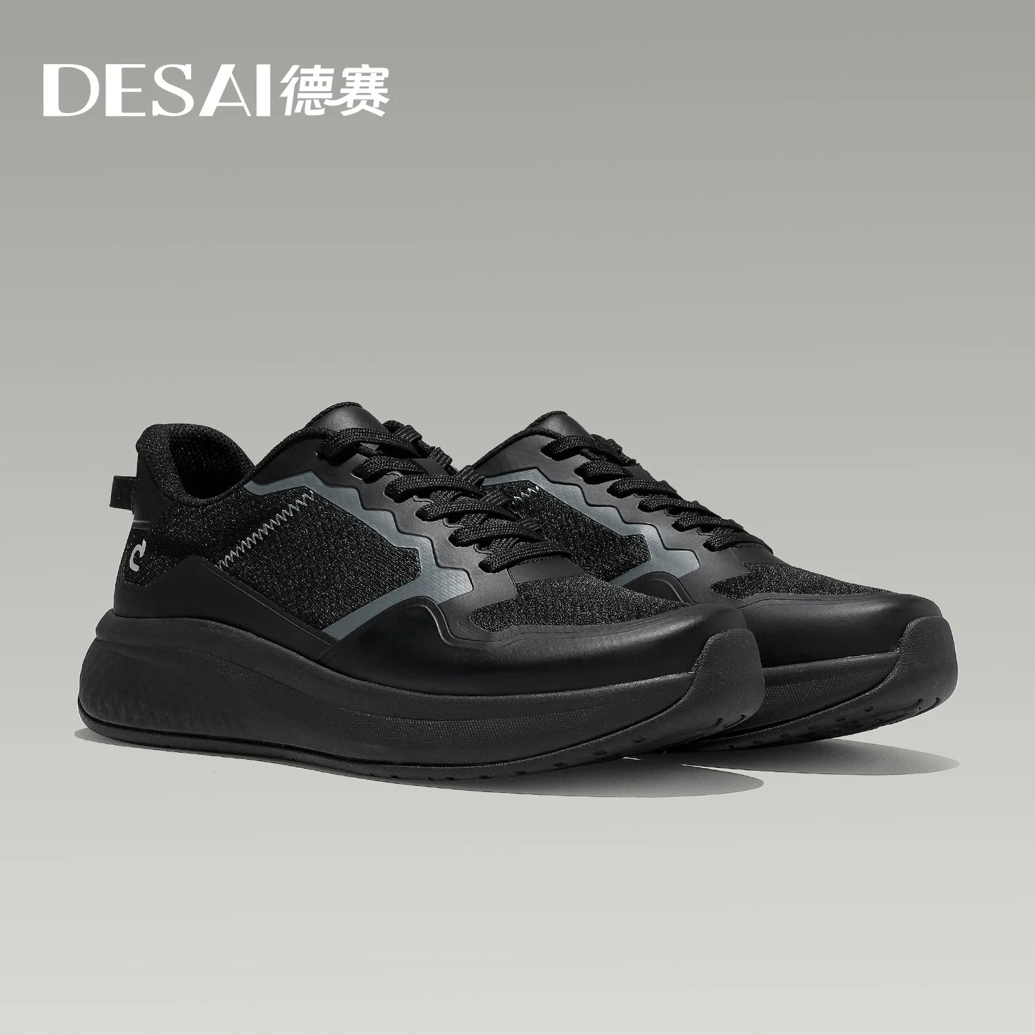 DESAI Thick-soled sports shoes for men with breathable mesh upper; summer white shoes for casual wear to add height