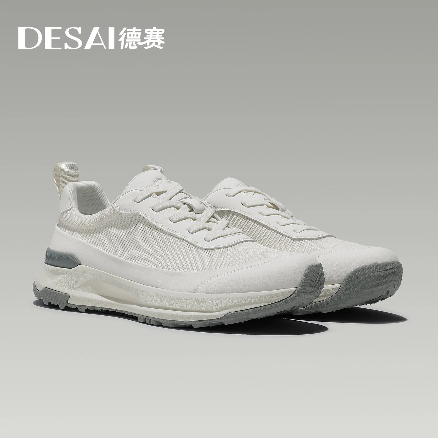DESAI Breathable mesh surface sports leisure shoes; lightweight soft sole versatile commuting shoes