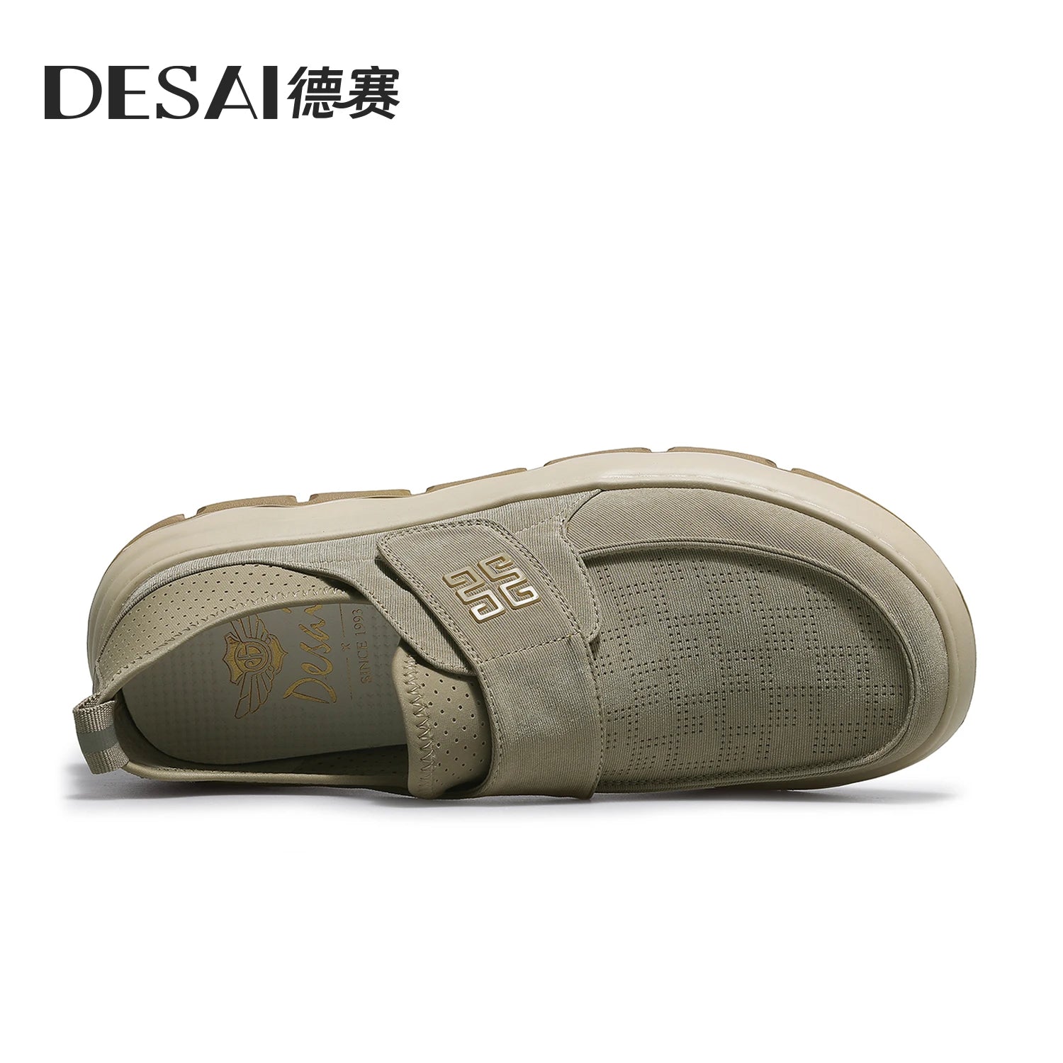 DESAI Breathable slip-on casual shoes for men with a light and soft sole; versatile footwear